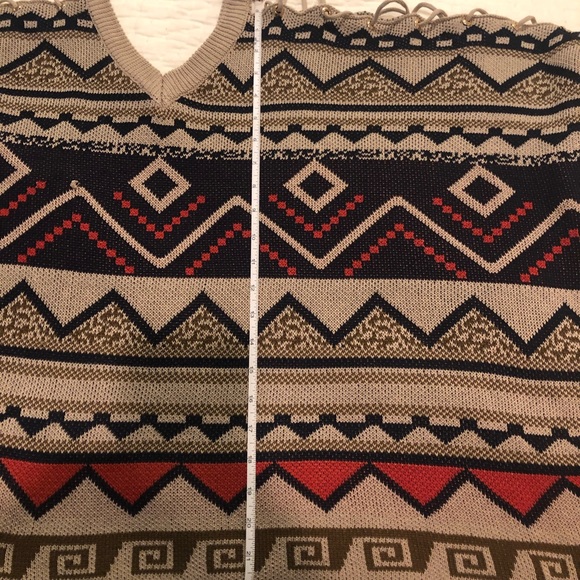 Orange Fashion Village Tribal design sweater poncho - Picture 9 of 11